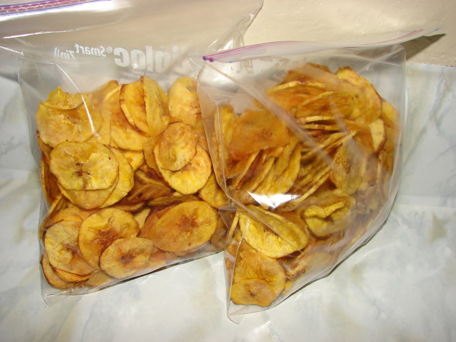 Vegetarian Recipes Plantain Chips (Nendrabale Chips / Balekaayi Chips)