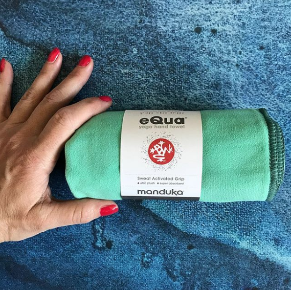 manduka hand towel