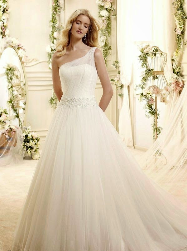 bride in white gown