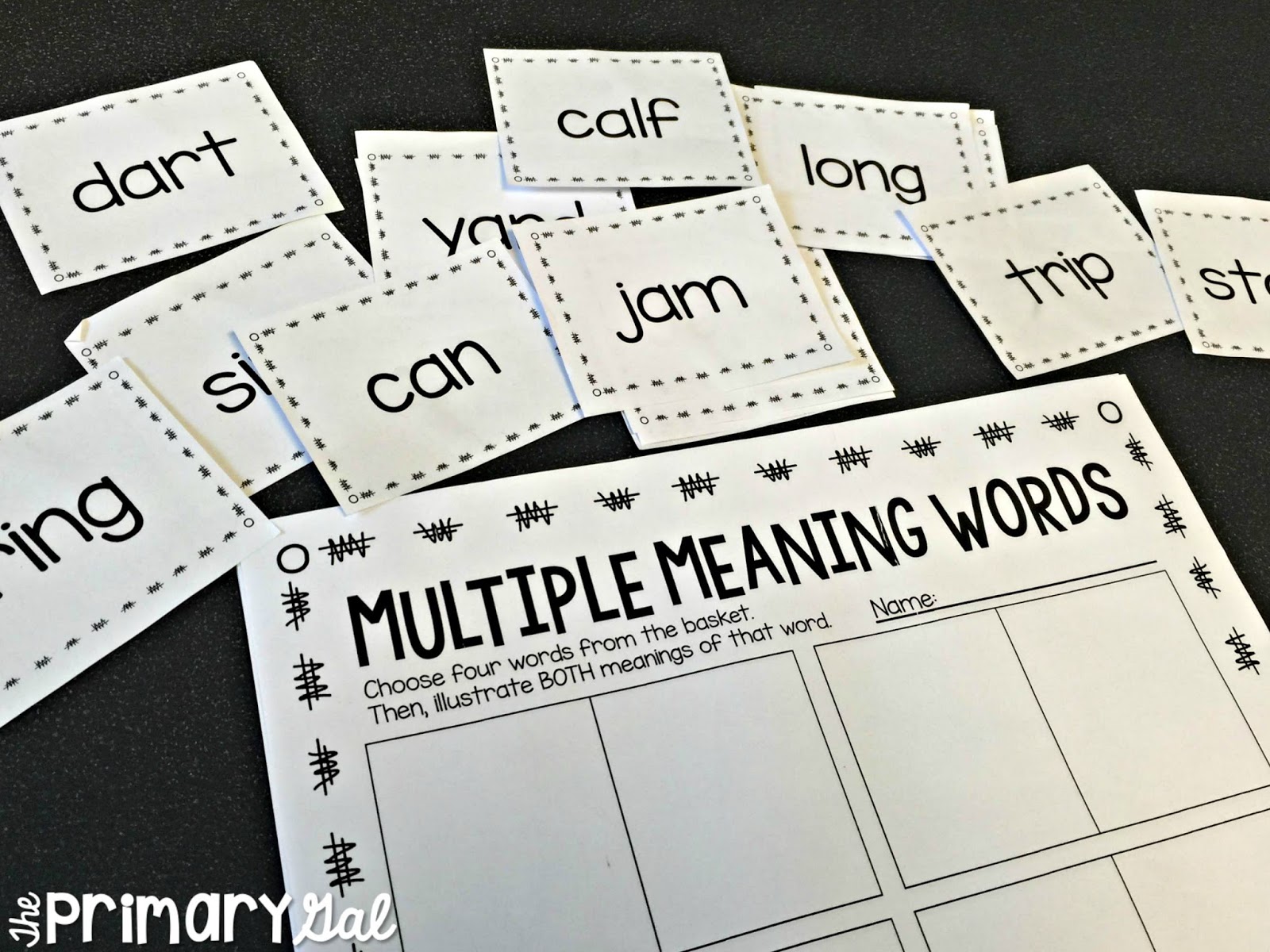 Using this FREE printable as a refresher or to begin teaching multiple meaning words is a breeze! By upper elementary, students usually have a firm grasp on words with multiple meanings. However, anytime you can allow their creativity to be exercised while reviewing a lesson, you'll have your students attention. Be sure to read this blog post and grab the FREEBIE! {free,reading centers, centers, vocabulary,elementary, printable}