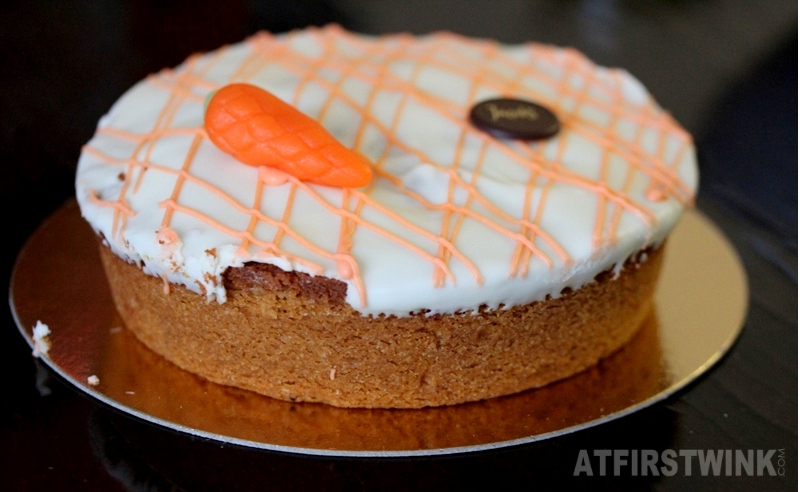 bakkerij jacobs leiden netherlands carrot cake