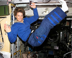 Eileen Collins, primeira mulher comandante de missão espacial