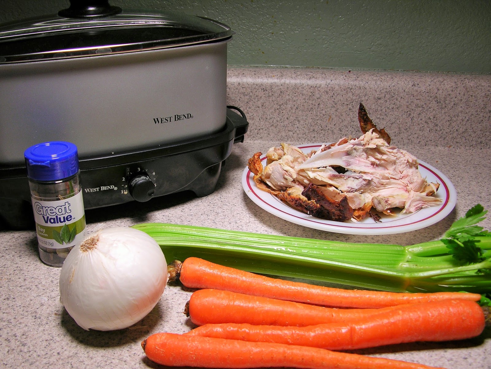 ReciprocityCrafts Slow Cooker Chicken Stock