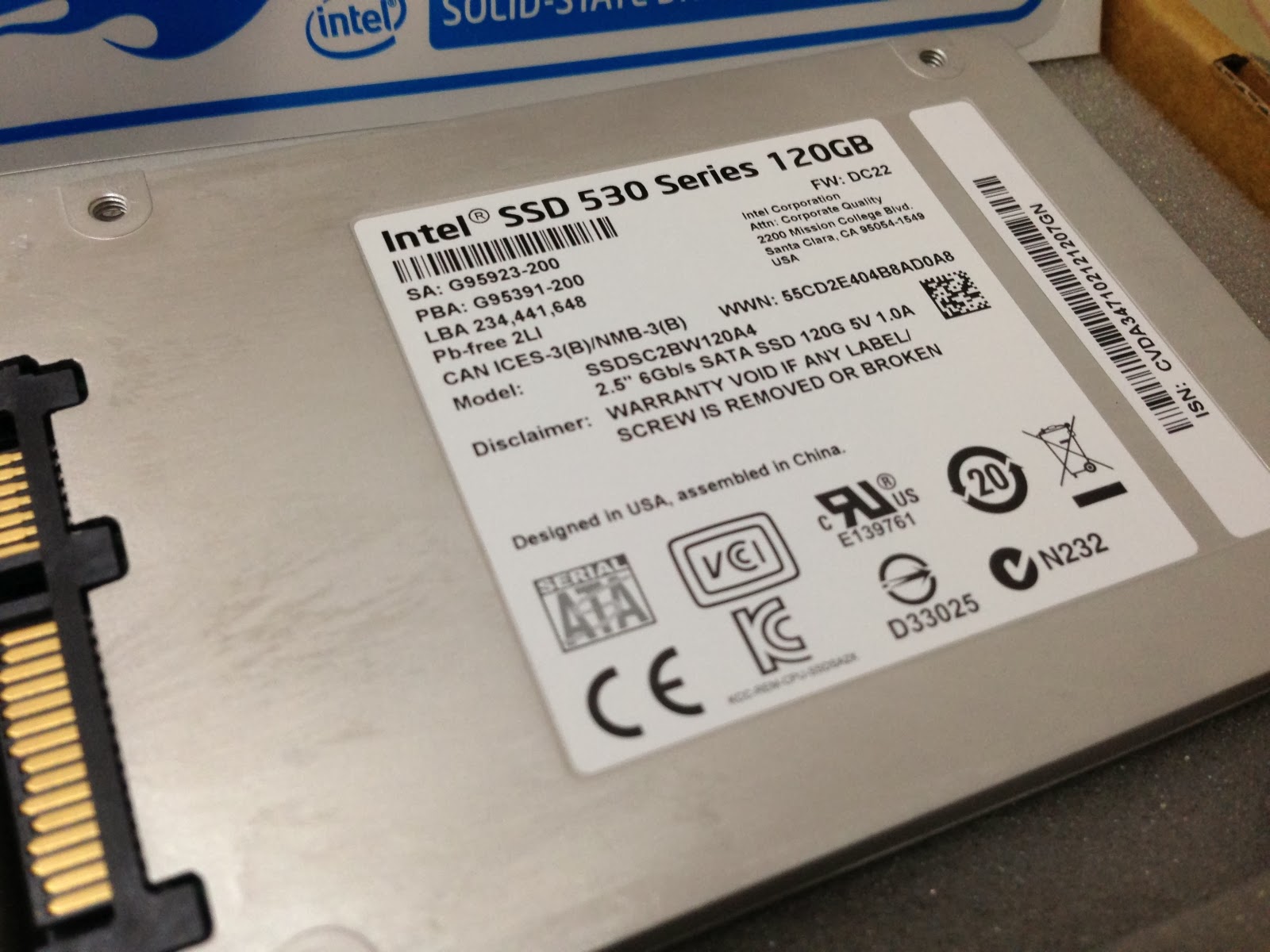 Ohmybear: 新年新硬碟 - Intel SSD 530 120G