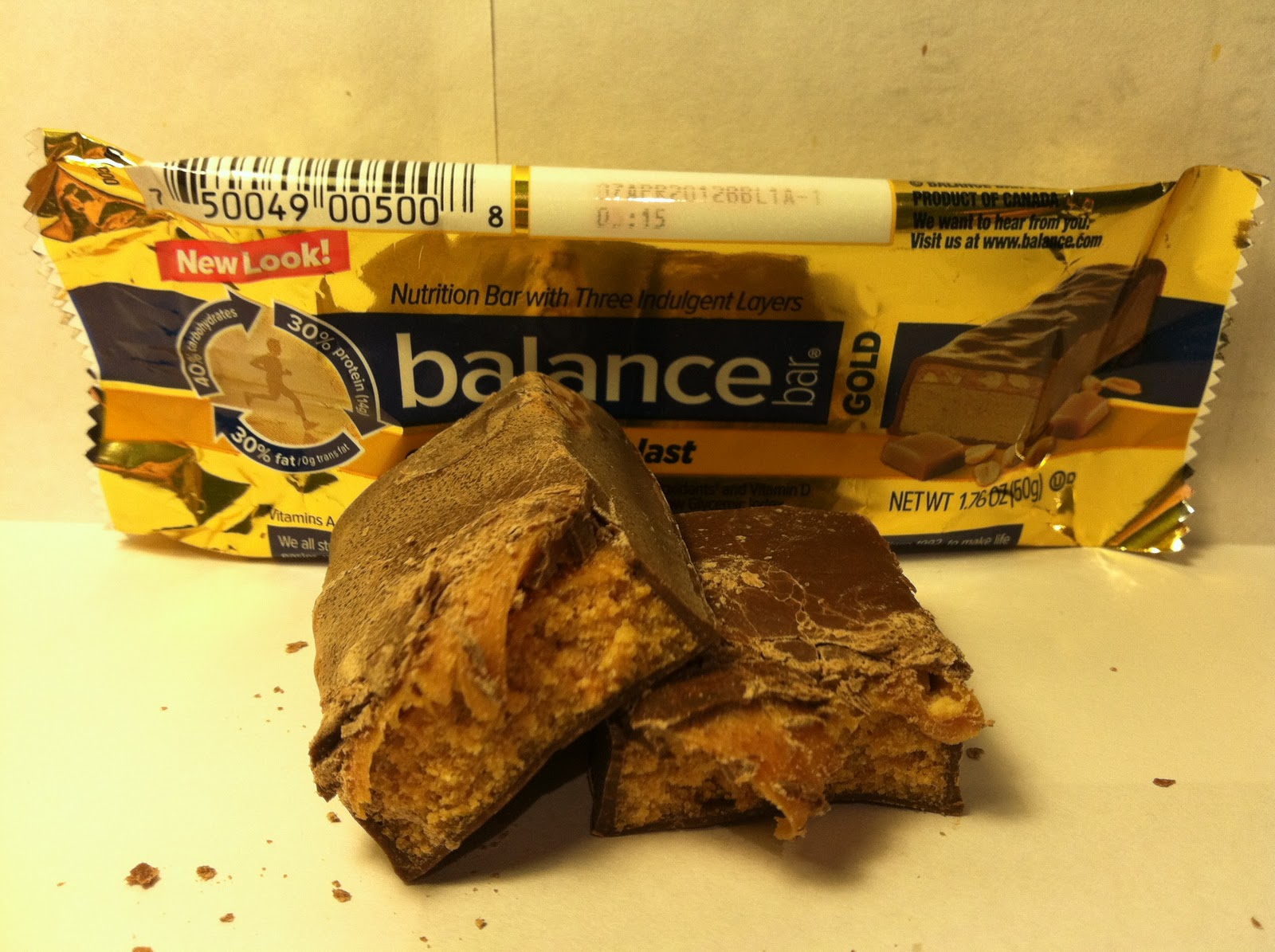 Crazy Food Dude Review Balance Bar Gold Caramel Nut Blast Bar