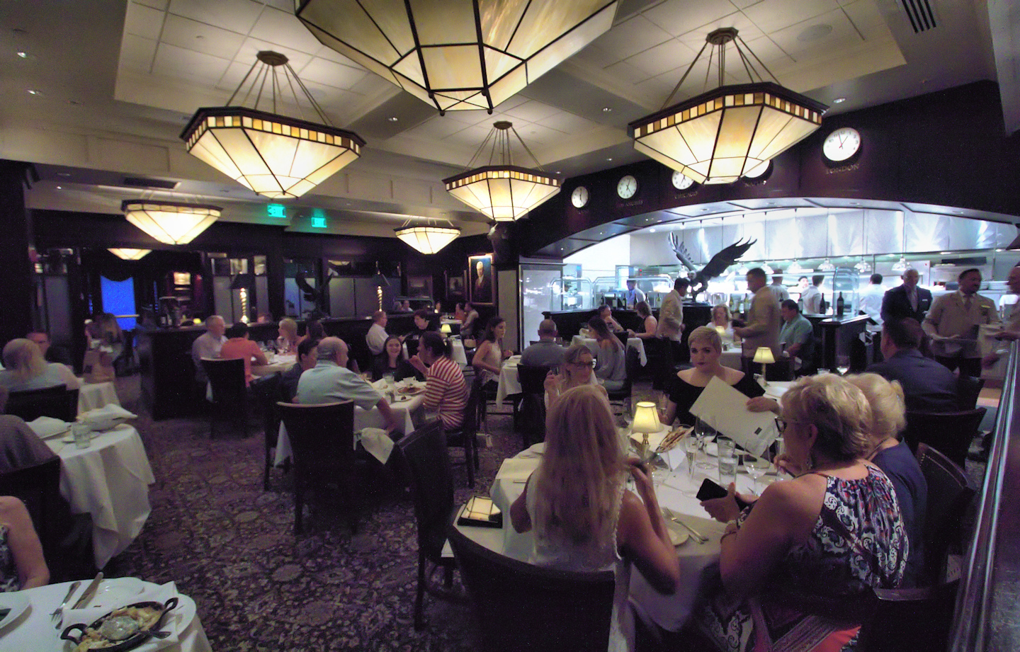 Southwest Florida Forks A Very Generous Pour at the Capital Grille