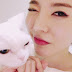 SNSD Sunny snap cute selfies with her cat