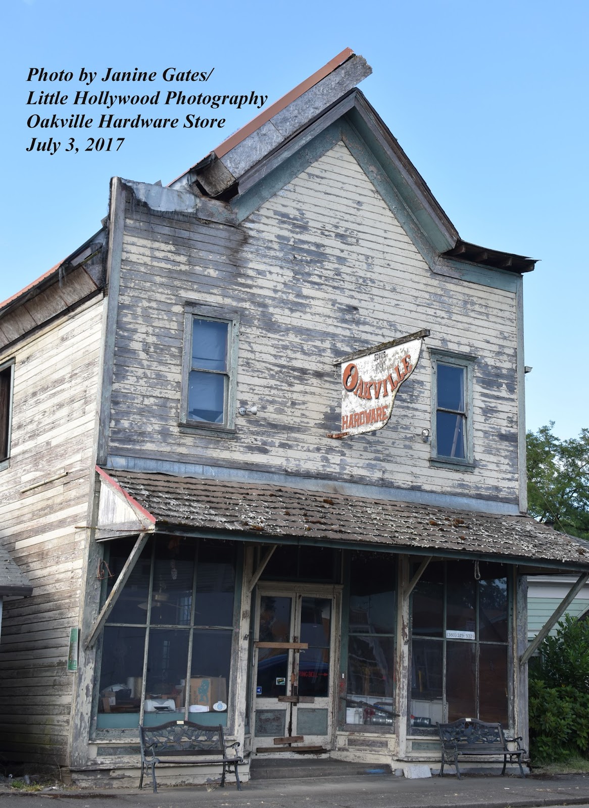 Little Hollywood Fire Destroys Historic Oakville Landmark