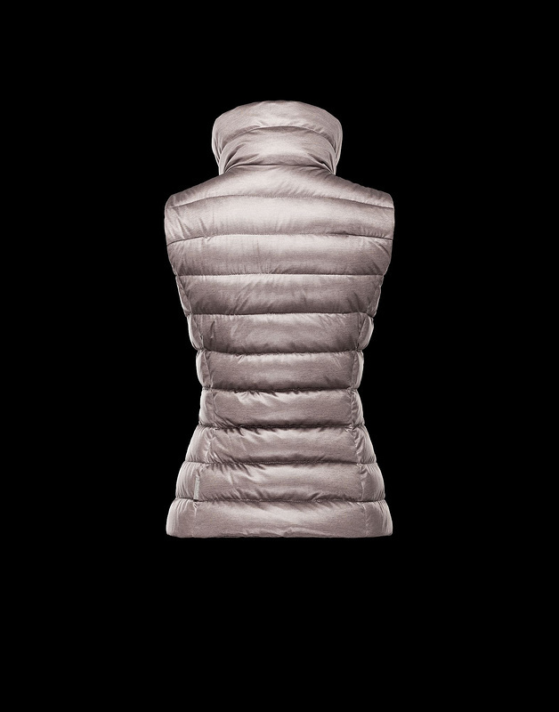 Moncler яке: октомври 2016