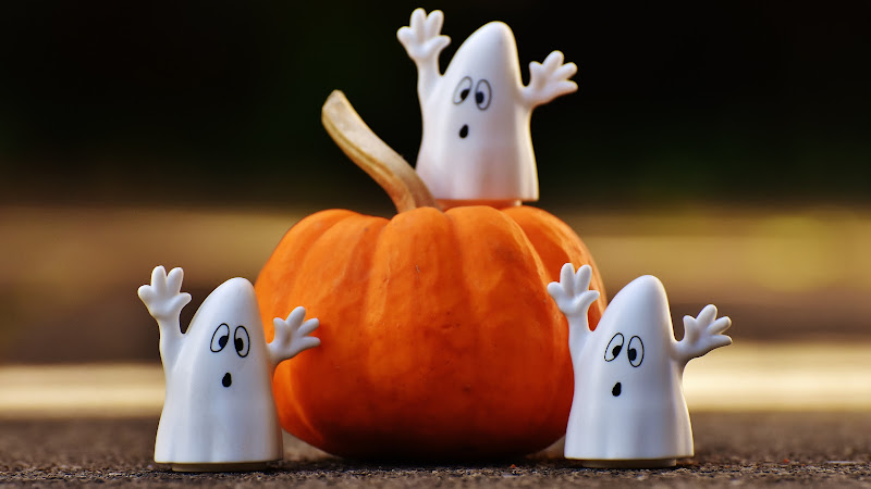 Ghosts of Halloween 2