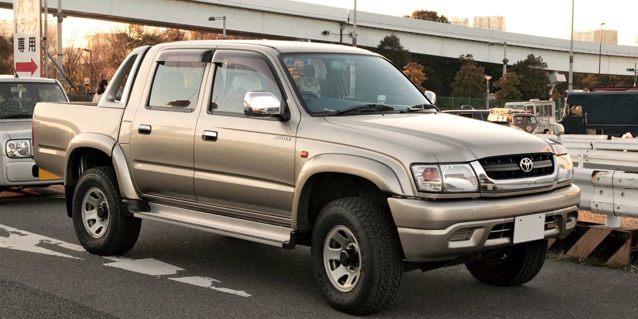 World Car Wallpapers: 2011 Toyota hilux