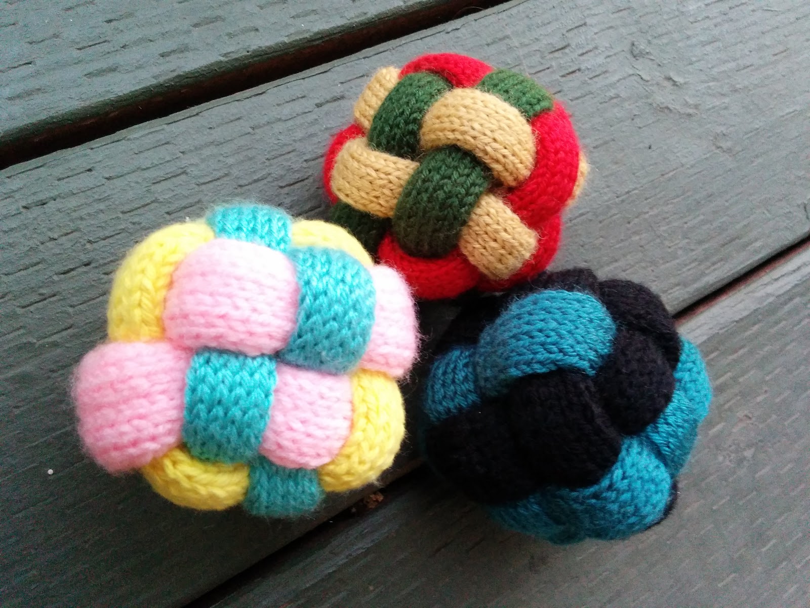 Ladybug Laboratory Hacky Sack Woven Balls