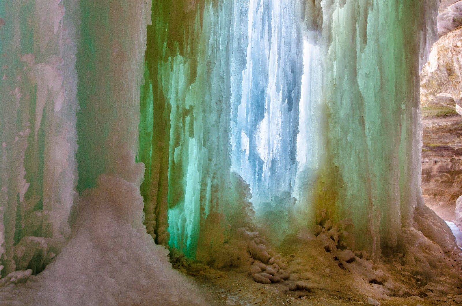 Shot of the Day Starved Rock Ice Hike