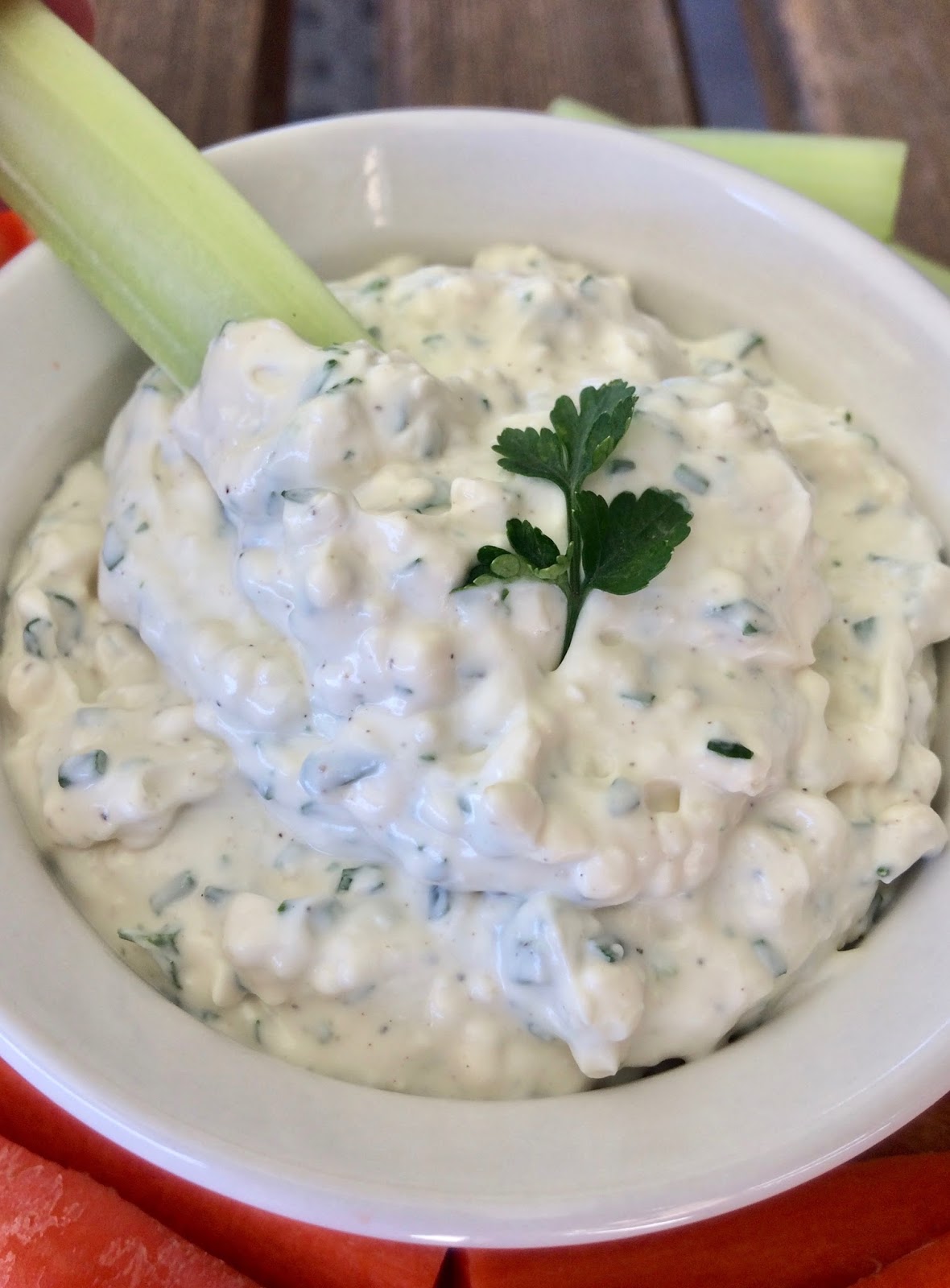 Savory Moments Fresh garlic & herb dip