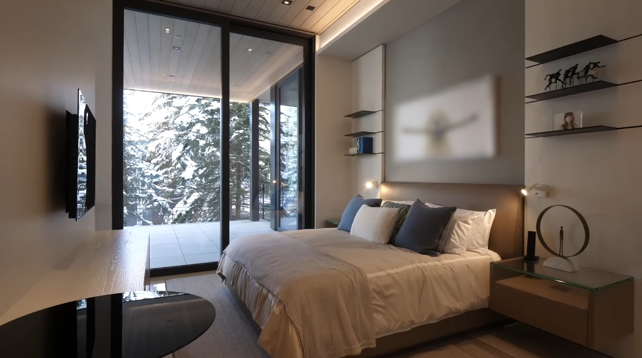 56 Photos vs. 165 W Forest Rd, Vail, CO Luxury Mansion Interior Design Tour