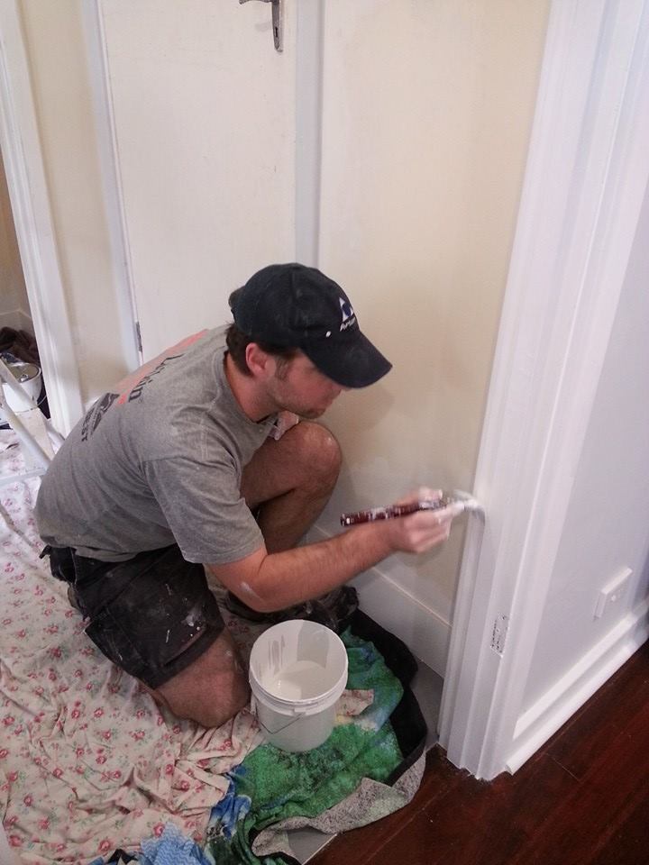 Jarrah Jungle Painting Door Frames + Internal Doors With Dulux Paint