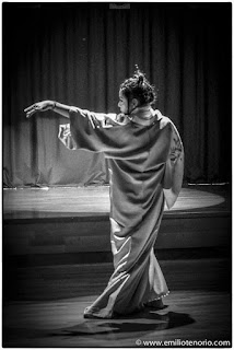 MT Evolution Dancers: La Estrella Polar MT Evolution Dancers: La Estrella Polar
