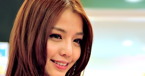 Yuzuki Tina - taylorswiss
