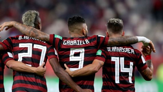 Resultado de imagem para trio do flamengo melhor que do time ingles