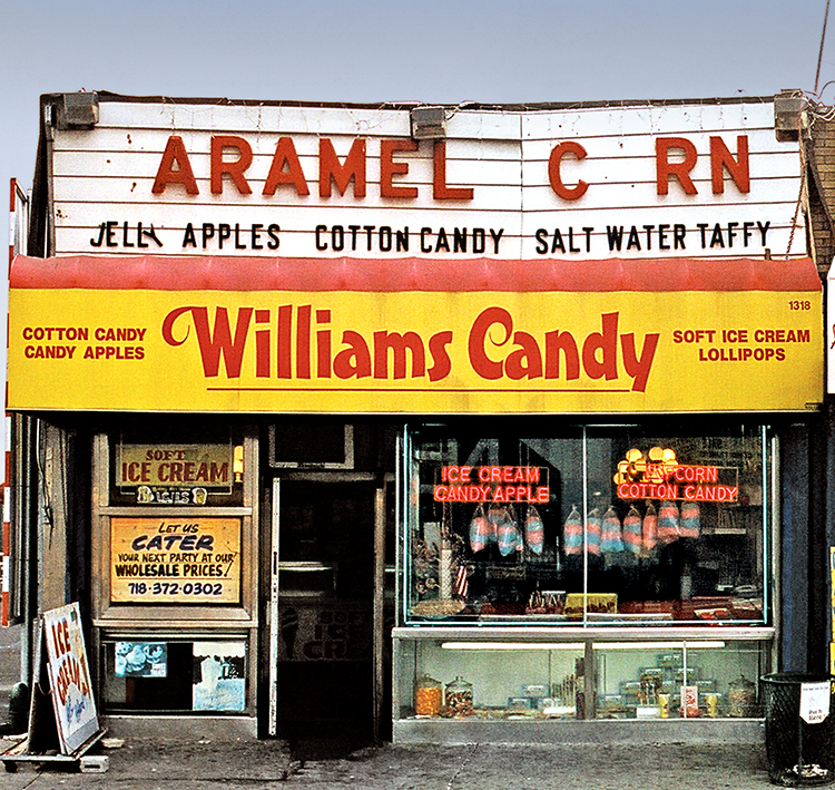 James and Karla Murray Photography Williams Candy🍭 in Coney Island was
