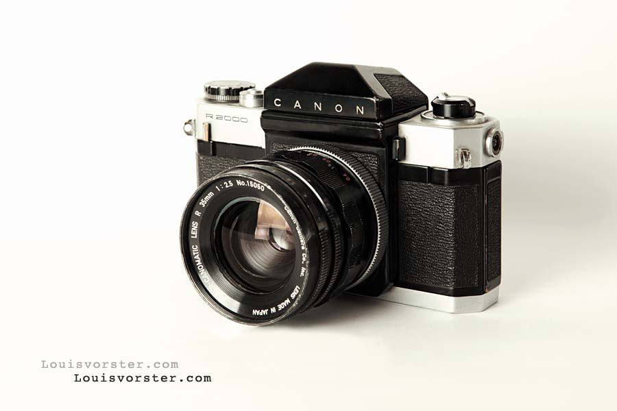 Camera Classics Canonflex R2000 1960