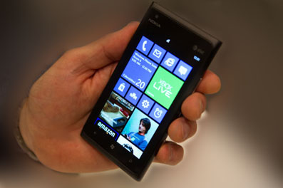 OS Windows Phone 8 Mulai Dipasarkan