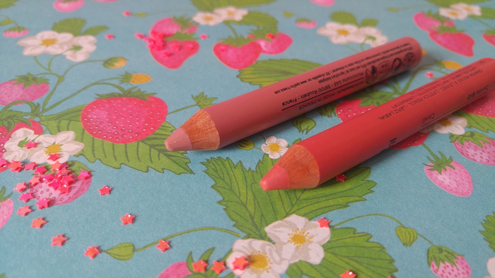 Crayon rouge à lèvres bio mat Avril Rose délicat et Corail