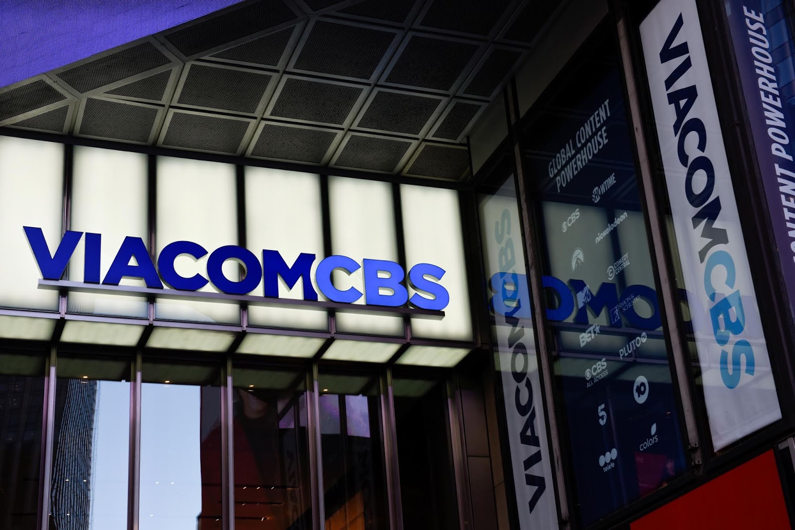 Nickalive viacomcbs to expand cbs all access streaming service with