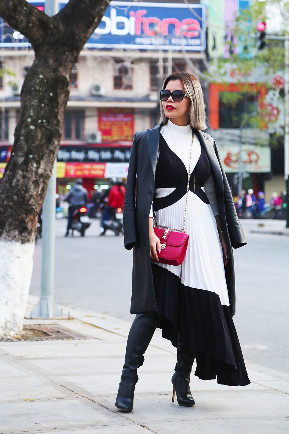 Crystal Phuong- Singapore Fashion Blogger- Street style in Vietnam