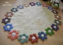 YoYo table cloth quilt