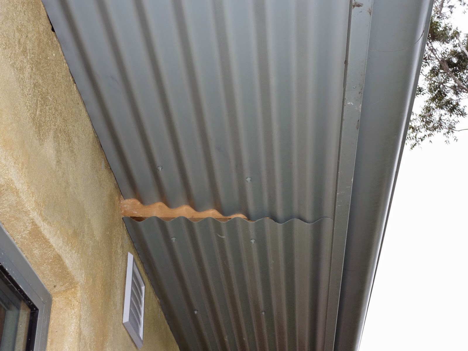 Culburra Hemp House More Rendering and Eaves Lining Gets Easier