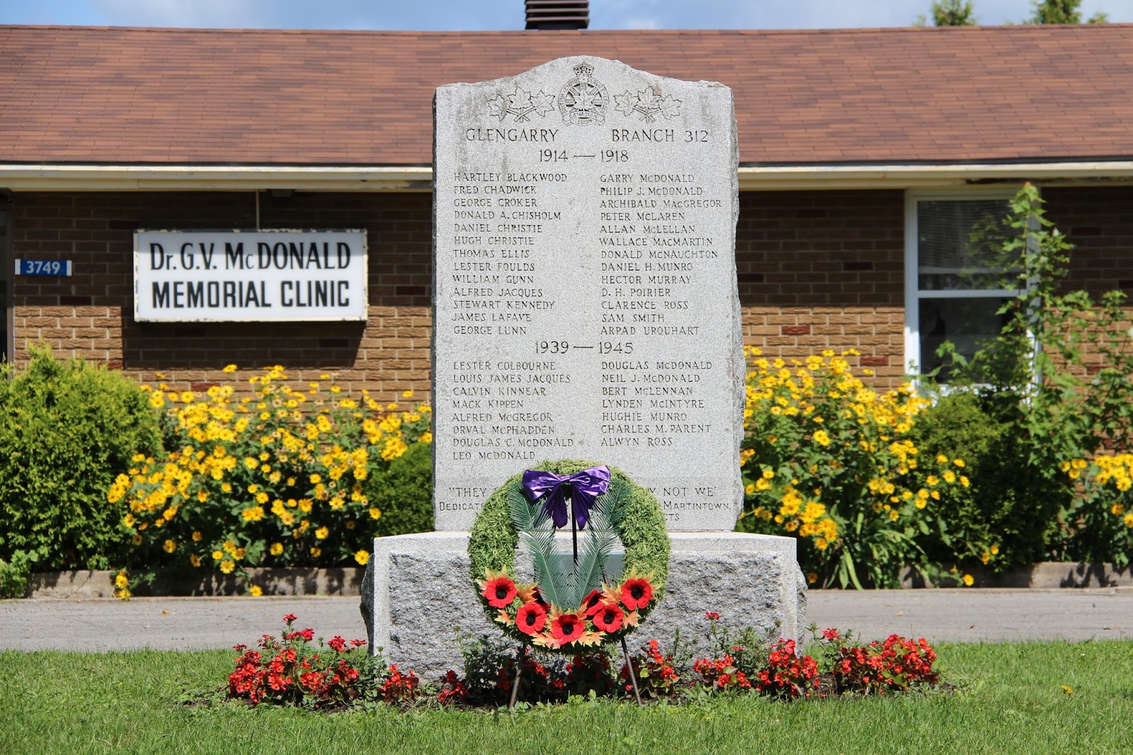Memorials in Ottawa Apple Hill Cenotaph