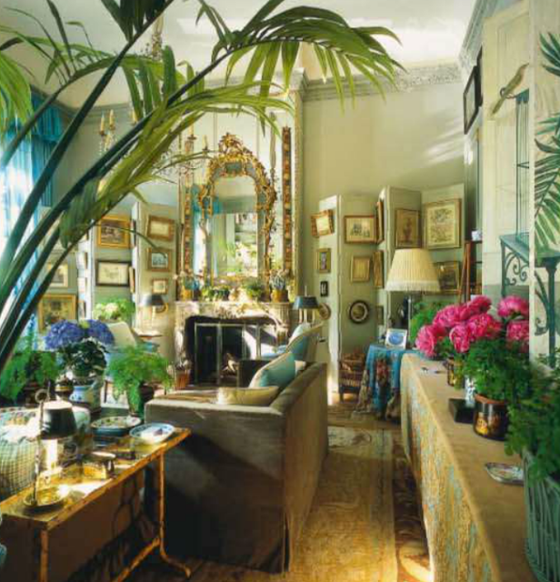 Glamorous Spaces by Fritz von der Schulenburg for The World of