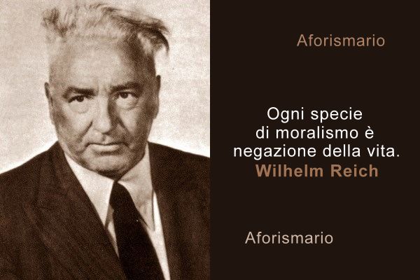 Aforismario Aforismi Frasi E Citazioni Sul Moralismo