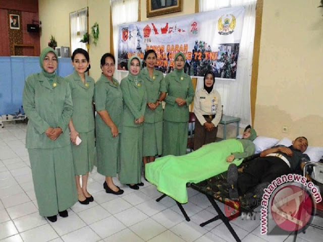 Kodam Pattimura Gelar Donor Darah dan Khitanan Massal Kodam Pattimura Gelar Donor Darah dan Khitanan Massal