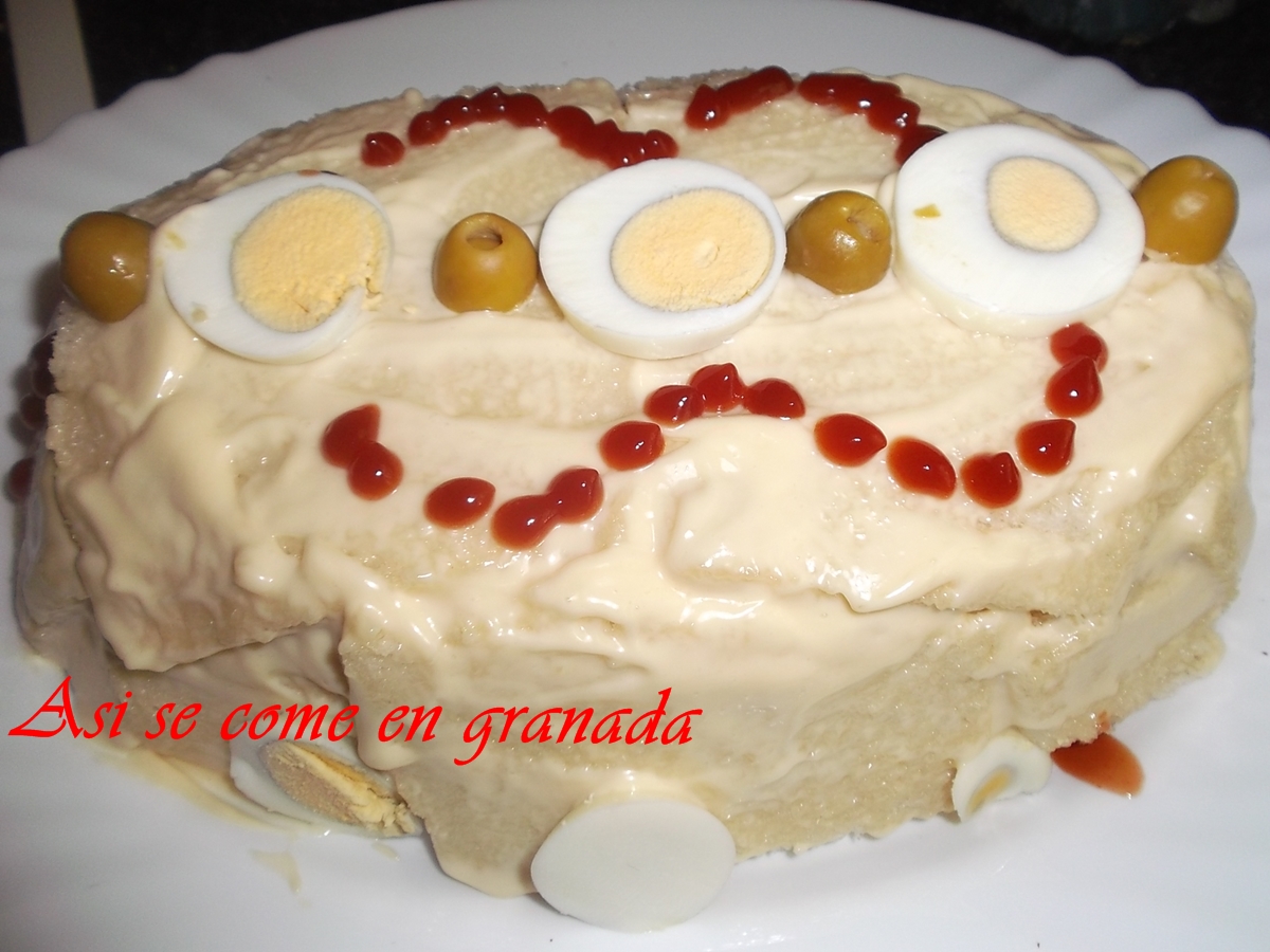 Así se come en Granada.: Pastel frio de mar