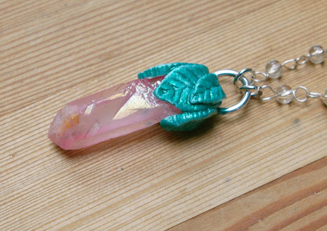 https://www.etsy.com/listing/570582412/pink-crystal-flower-pendant-clay-leafbud