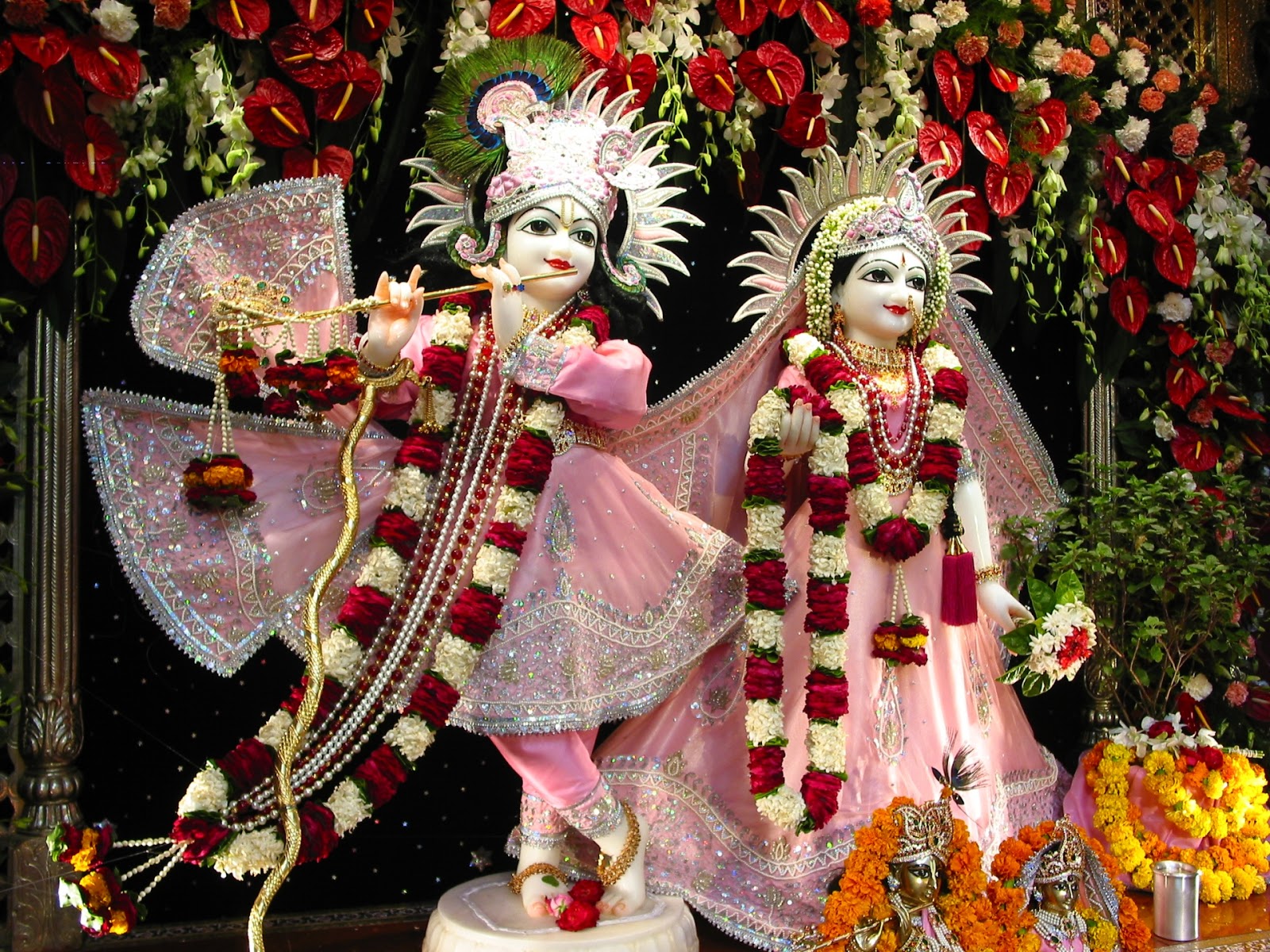 Nice Pictures of Lord Krishna Raas Leela with Radha | Festival Chaska