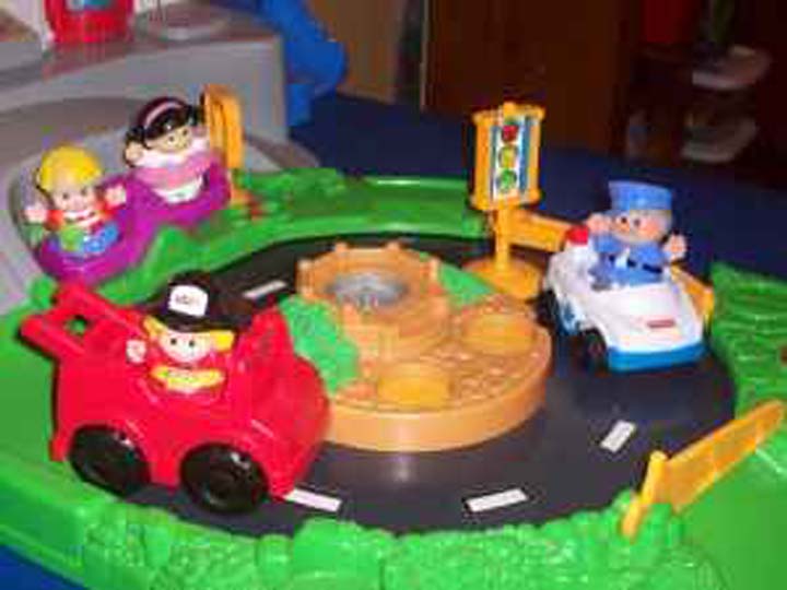 What I do: Little People