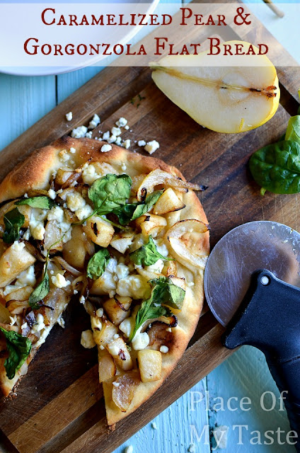 Caramelized Pear and Gorgonzola Flat Bread, quick easy and tasty.