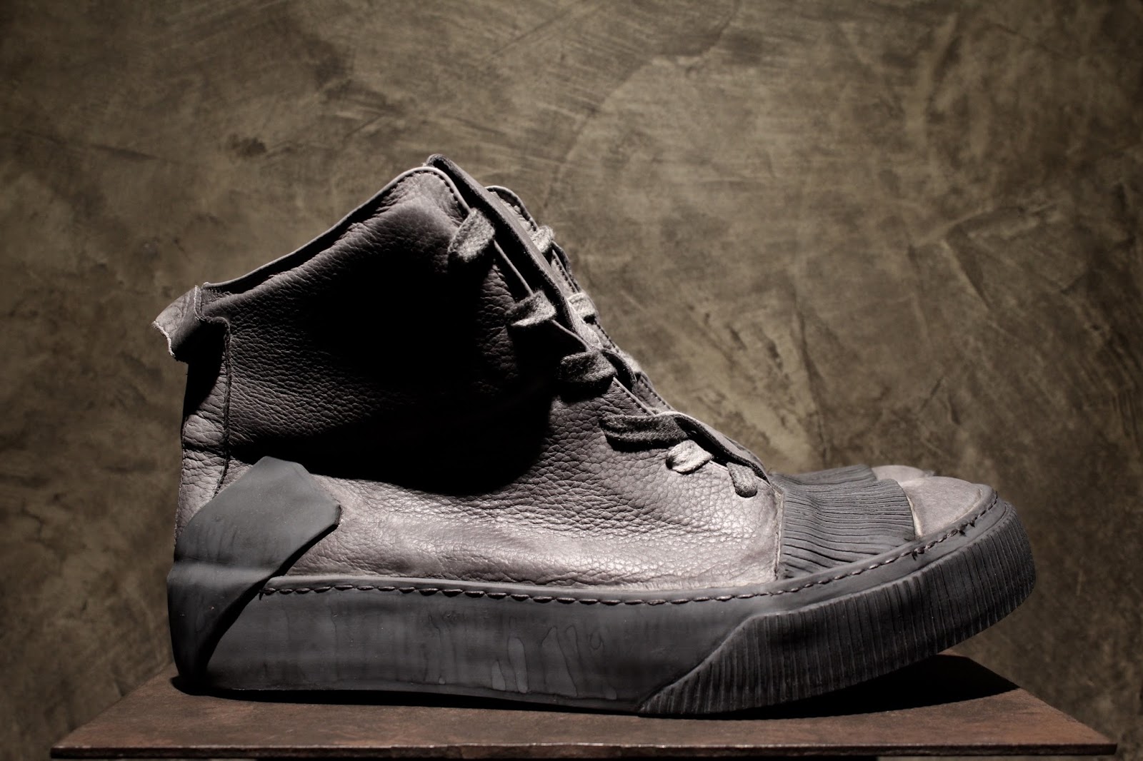 boris bidjan saberi sneakers