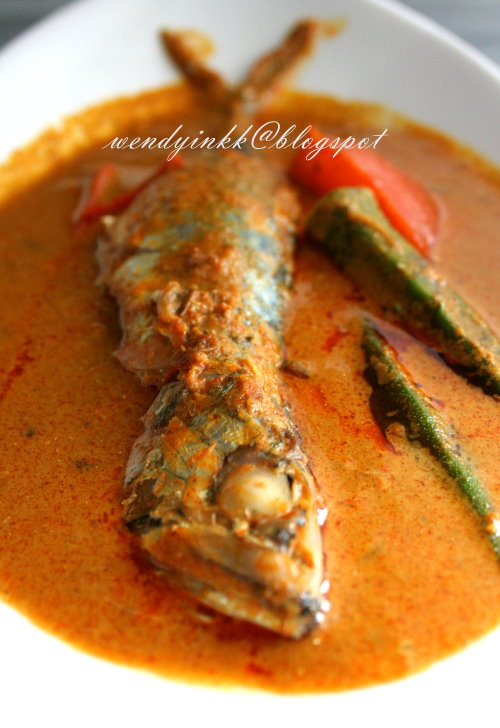 Table for 2. or more: Indian Mackerel Curry ~ Gulai 