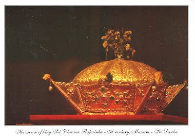 MY POSTCARDPAGE SRI LANKA Kandyan Throne and Crown of King Vikrama