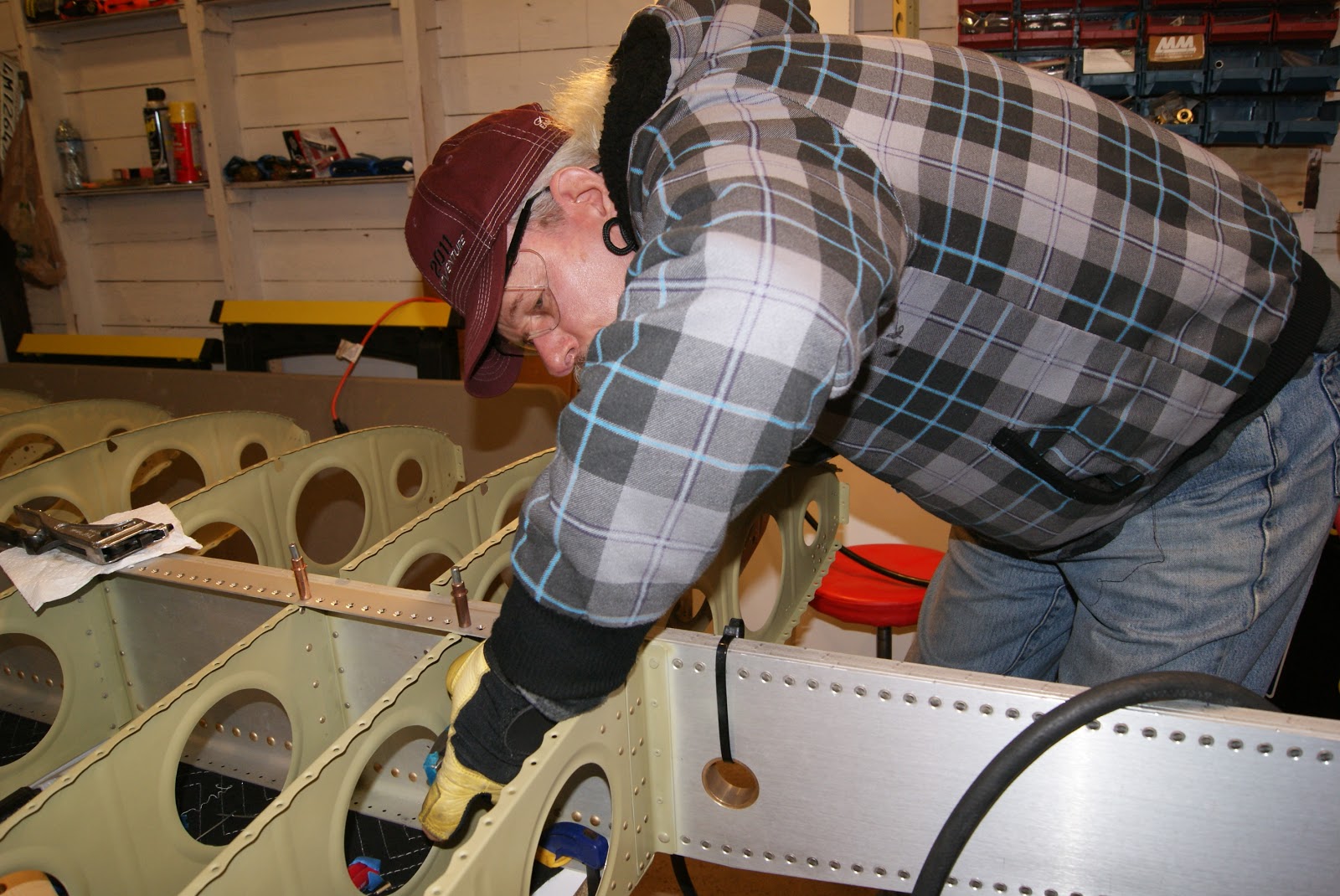 DOG Aviation John's RV-12 Blog: RV-12 Left Wing Skeleton Completed!