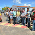 Prefeito é flagrado inaugurando quebra-molas na Bahia