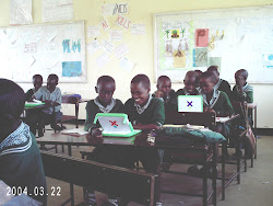 Mairowa children on laptops