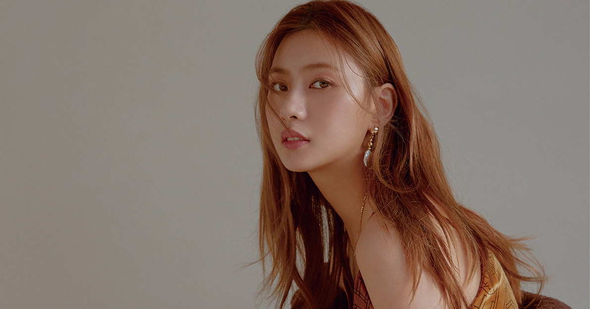 twenty2 blog: Apink's Hayoung in Nylon Korea December 2018 | Fashion