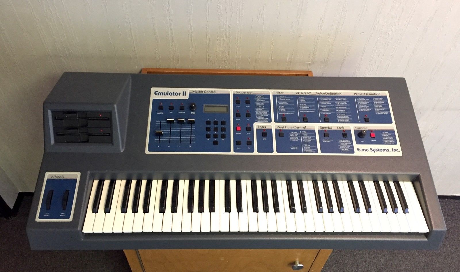 MATRIXSYNTH EMU Emulator II Vintage Synthesizer w/ Disks & Chips