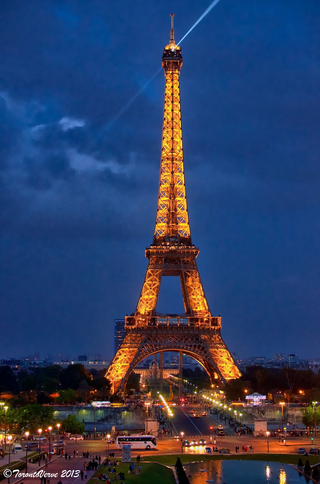 TorontoVerve.:: Vive La France! TorontoVerve is in Paris!