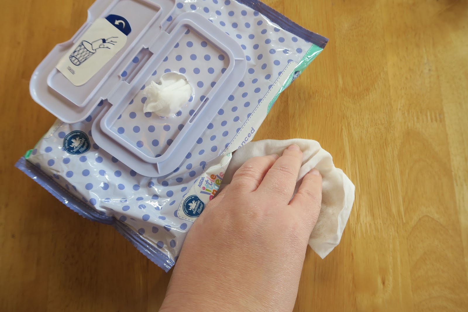 21 Ways To Use Baby Wipes! brummymummyof2